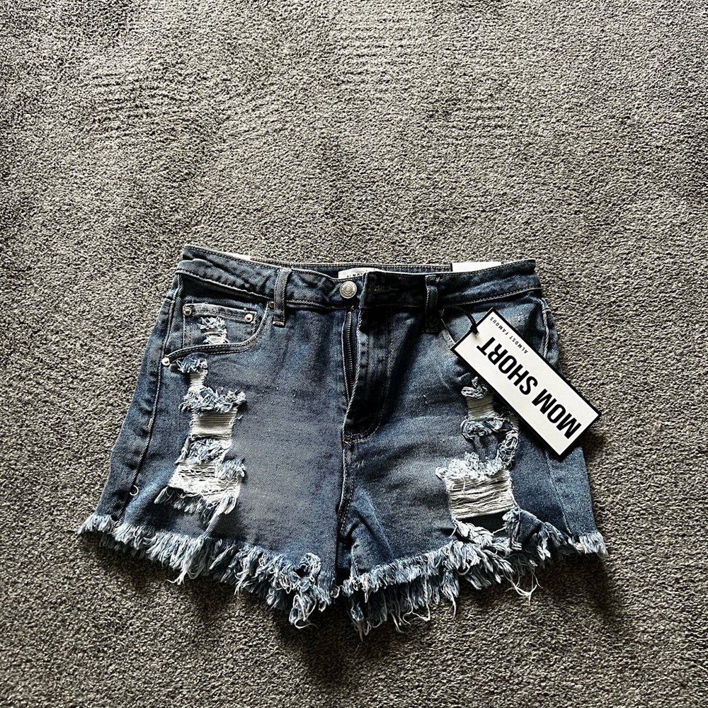 Almost Famous Mom Shorts
